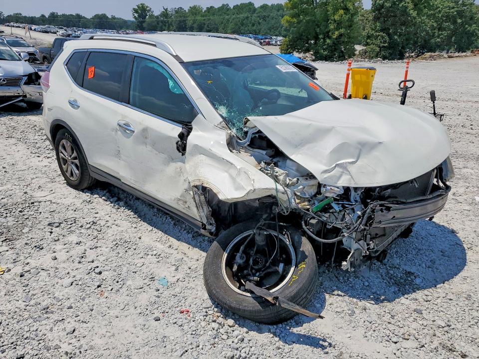 Photo 4 from auction – 2016 NISSAN ROGUE with VIN 5N1AT2MT4GC796221