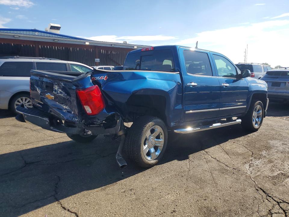 Photo 3 from auction – 2017 CHEVROLET SILVERADO with VIN 3GCUKSEC7HG240373