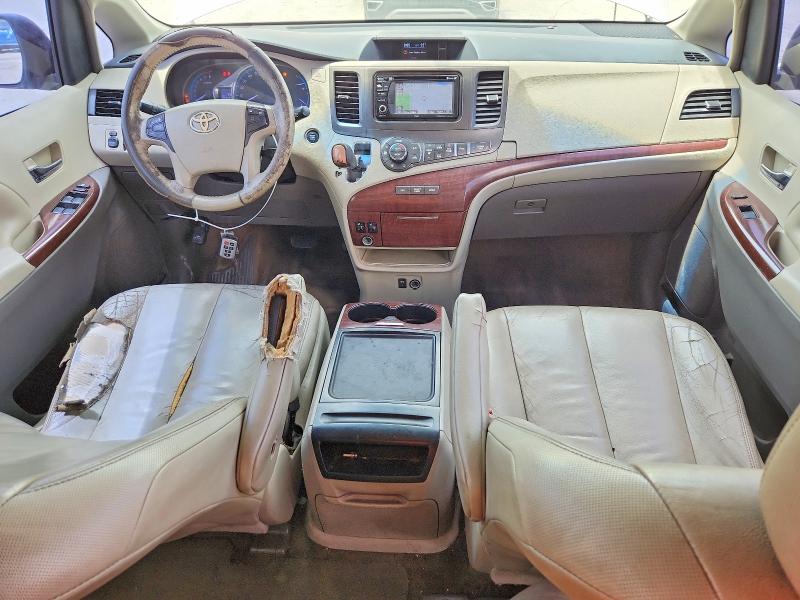 Photo 8 from auction – 2014 TOYOTA SIENNA with VIN 5TDYK3DC7ES456102