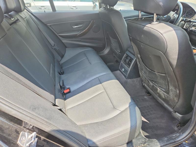 Photo 10 from auction – 2017 BMW 328 with VIN WBA3D5C53FK290864