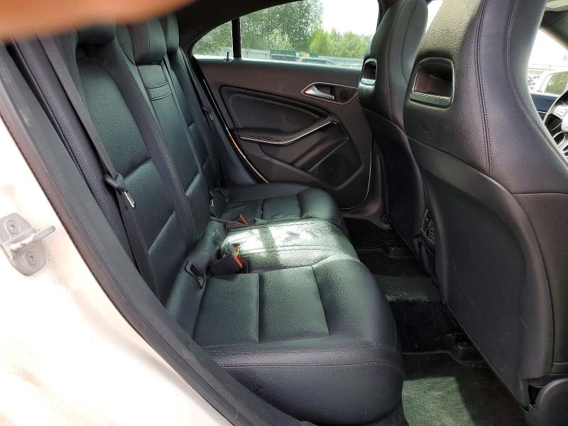 Photo 10 from auction – 2015 MERCEDES-BENZ CLA with VIN WDDSJ4EB2FN225674