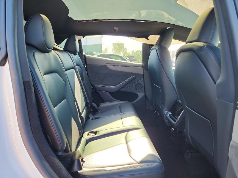 Photo 10 from auction – 2026 TESLA MODEL Y with VIN 7SAYGDED4TF583506
