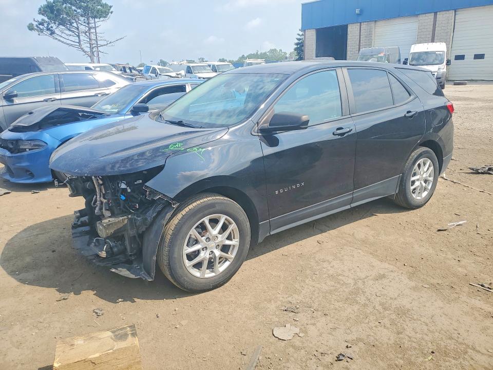 CHEVROLET EQUINOX 2022 with VIN 2GNAXHEV4N6121591 - Photo from auction