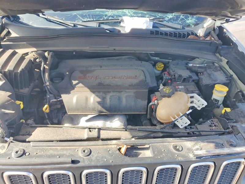 Photo 12 from auction – 2017 JEEP RENEGADE with VIN ZACCJABB8HPE79756