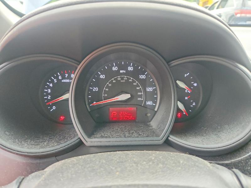 Photo 9 from auction – 2017 KIA RIO with VIN KNADN4A33H6007999