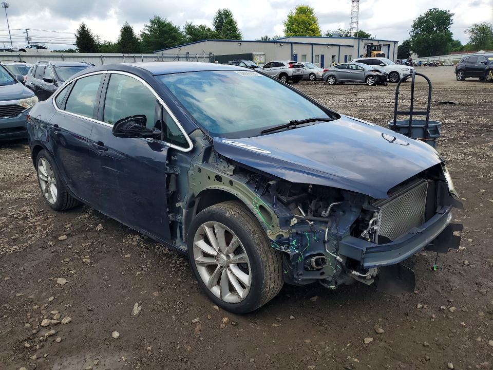 Фото 4 с аукциона – 2015 BUICK VERANO с VIN 1G4PP5SK4F4111993