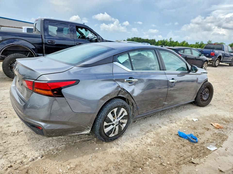 Photo 3 from auction – 2024 NISSAN ALTIMA with VIN 1N4BL4BV8RN320754