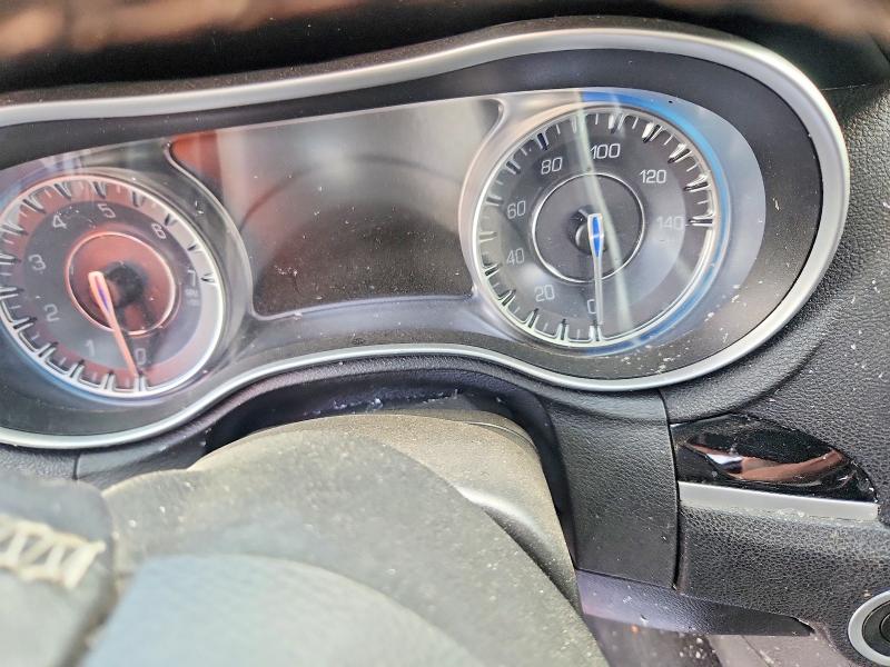 Photo 9 from auction – 2022 CHRYSLER 300 with VIN 2C3CCABGXNH158700