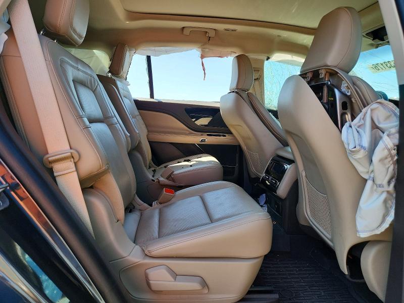 Photo 11 from auction – 2023 LINCOLN AVIATOR with VIN 5LM5J7XC6PGL31350