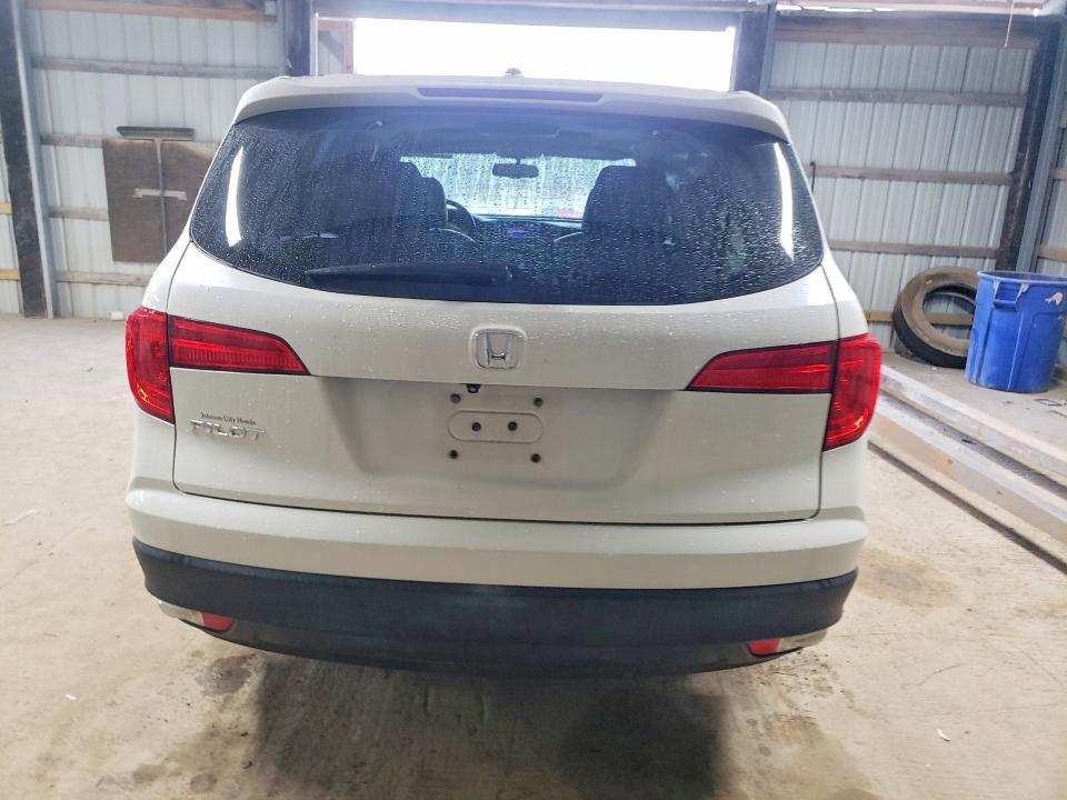 Photo 6 from auction – 2016 HONDA PILOT with VIN 5FNYF5H87GB027779