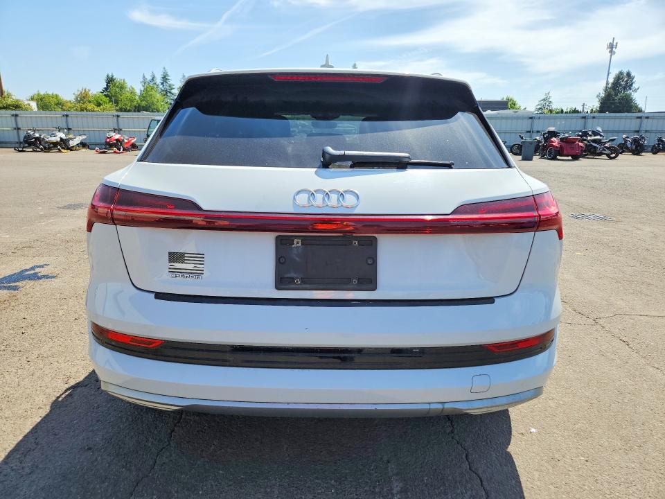 صورة رقم 6 من المزاد - 2019 AUDI E-TRON مع VIN WA1VABGE0KB020797