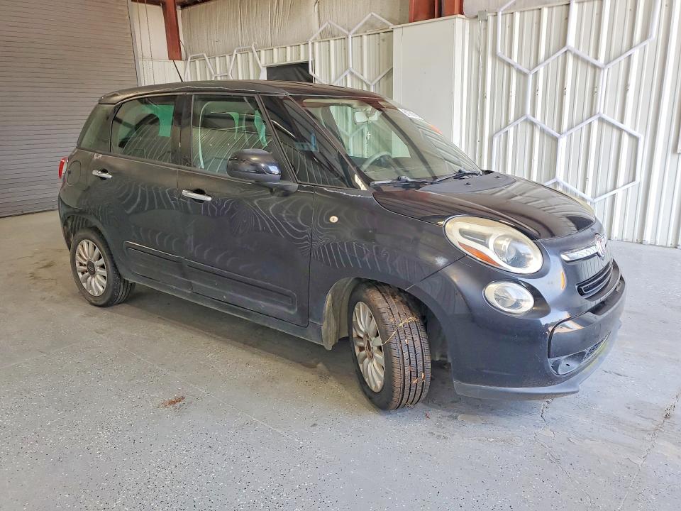 Photo 4 from auction – 2014 FIAT 500L with VIN ZFBCFABH1EZ002107