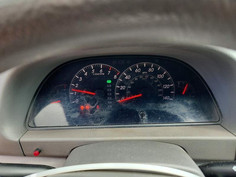 Photo 9 from auction – 2005 TOYOTA CAMRY with VIN 4T1BE32K05U596880