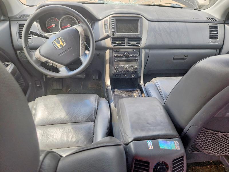 Photo 8 from auction – 2006 HONDA PILOT with VIN 5FNYF18746B010484