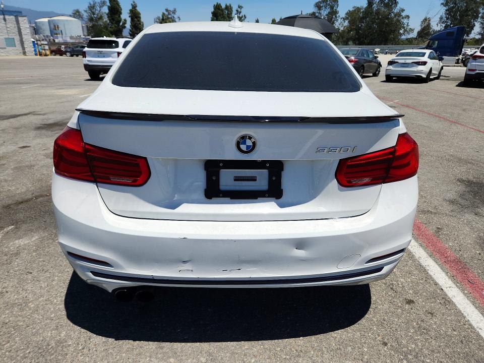 Photo 6 from auction – 2018 BMW 330 with VIN WBA8B9G50JNV00213