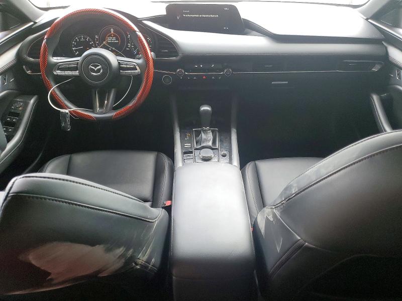 Photo 8 from auction – 2021 MAZDA 3 with VIN JM1BPBJY1M1310159