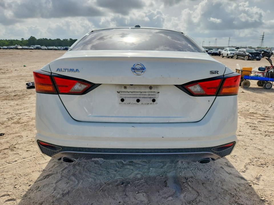 Photo 6 from auction – 2019 NISSAN ALTIMA with VIN 1N4BL4CV9KC162571