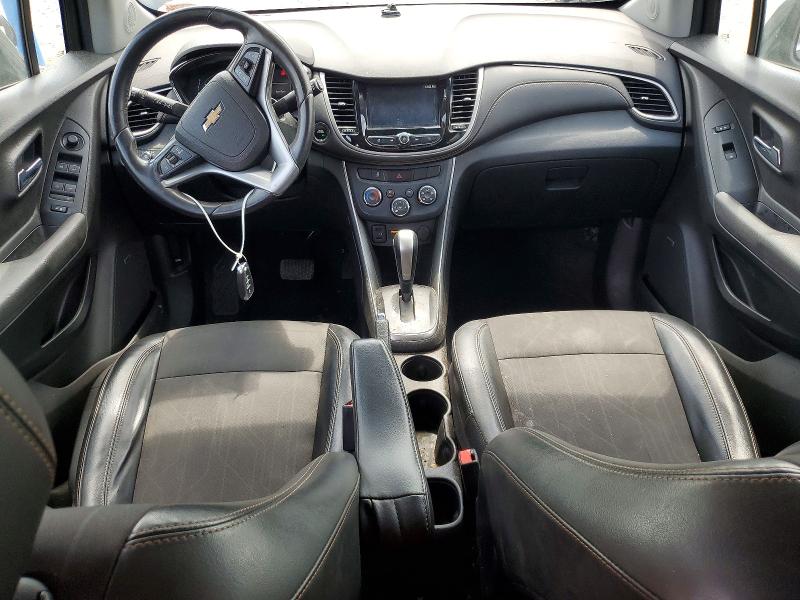Photo 8 from auction – 2017 CHEVROLET TRAX with VIN 3GNCJLSB3HL270632