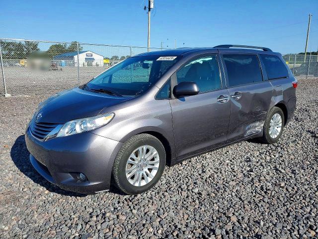 TOYOTA SIENNA 2015 with VIN 5TDYK3DC3FS687323 - Photo from auction