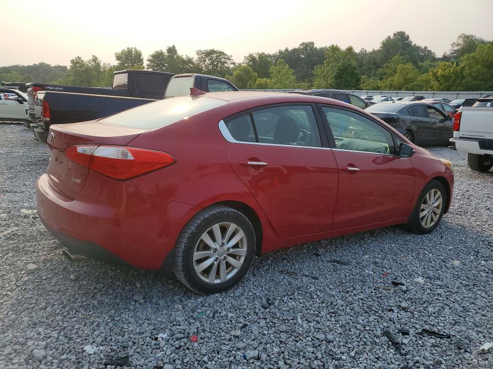Снимка 3 от търг – 2014 KIA FORTE с VIN KNAFX4A82E5168327