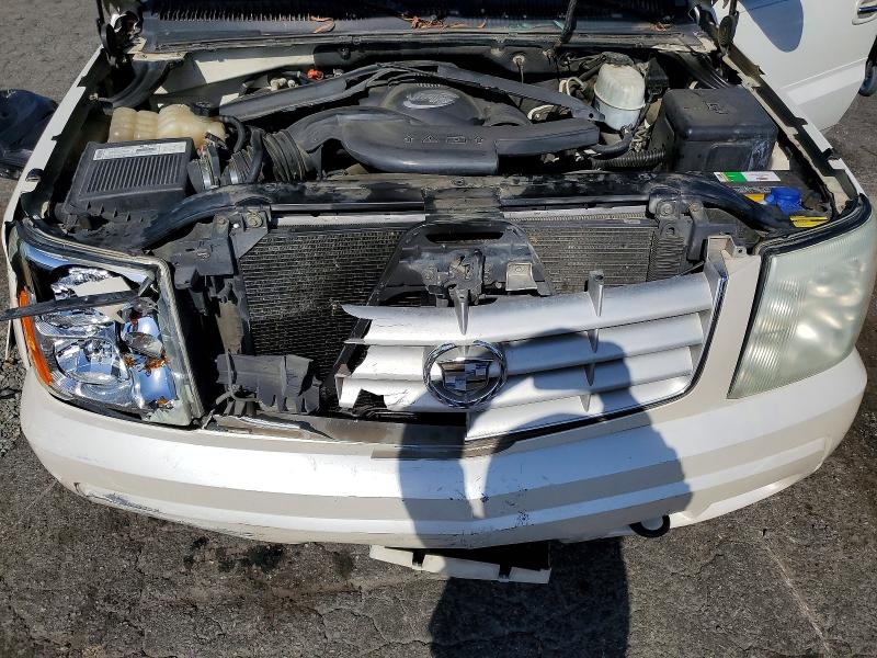 Photo 12 from auction – 2003 CADILLAC ESCALADE with VIN 1GYEK63N13R282878