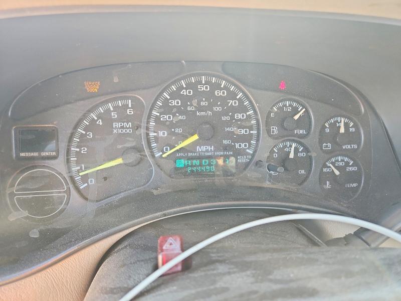 Photo 9 from auction – 2000 CHEVROLET SILVERADO with VIN 2GCEC19V8Y1302878
