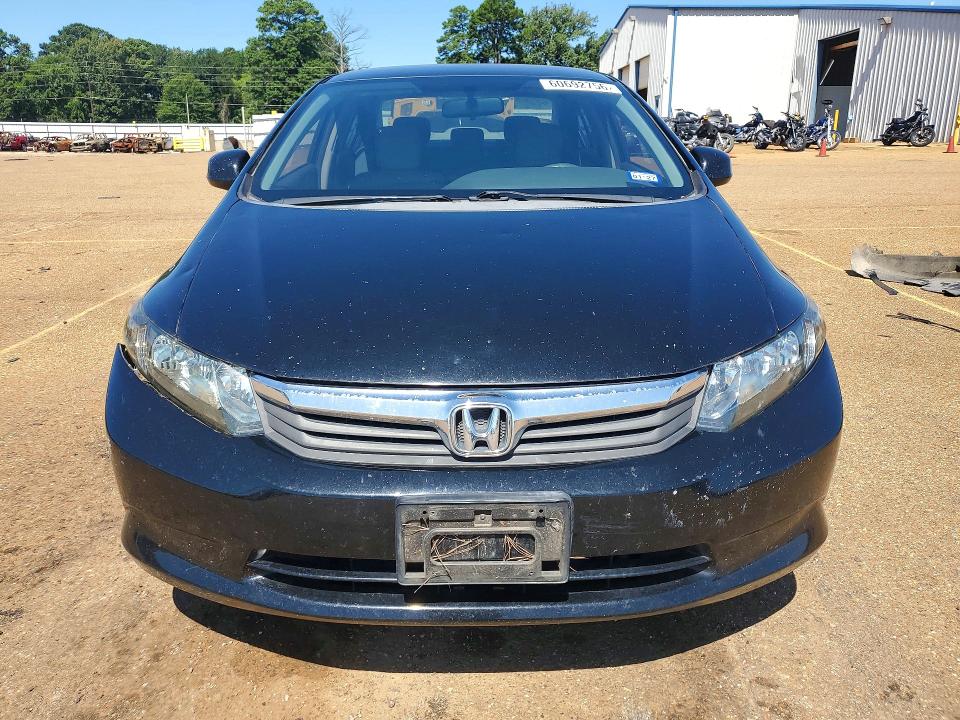 Photo 5 from auction – 2012 HONDA CIVIC with VIN 2HGFB2F53CH568358