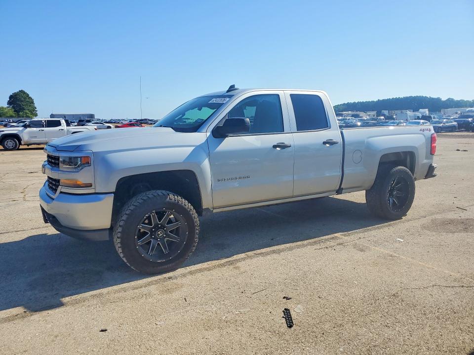 CHEVROLET SILVERADO 2018 with VIN 1GCVKPEC8JZ348959 - Photo from auction