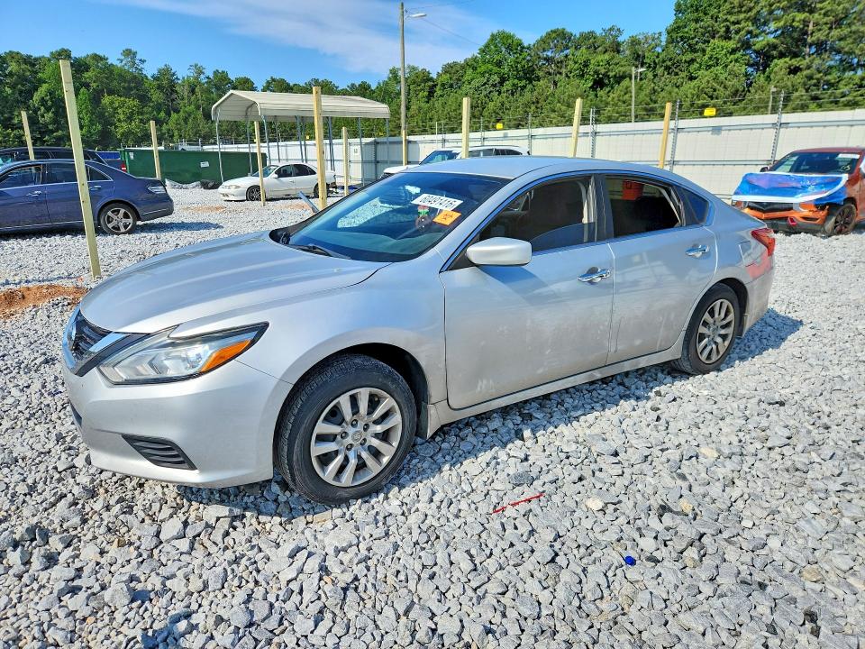 NISSAN ALTIMA 2018 with VIN 1N4AL3APXJC220535 - Photo from auction