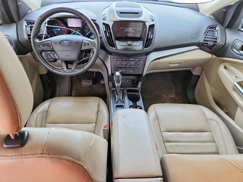 Photo 8 from auction – 2018 FORD ESCAPE with VIN 1FMCU9HD0JUC44542