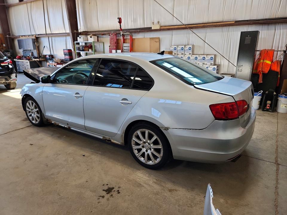 Photo 2 from auction – 2012 VOLKSWAGEN JETTA with VIN 3VWDX7AJ5CM355807