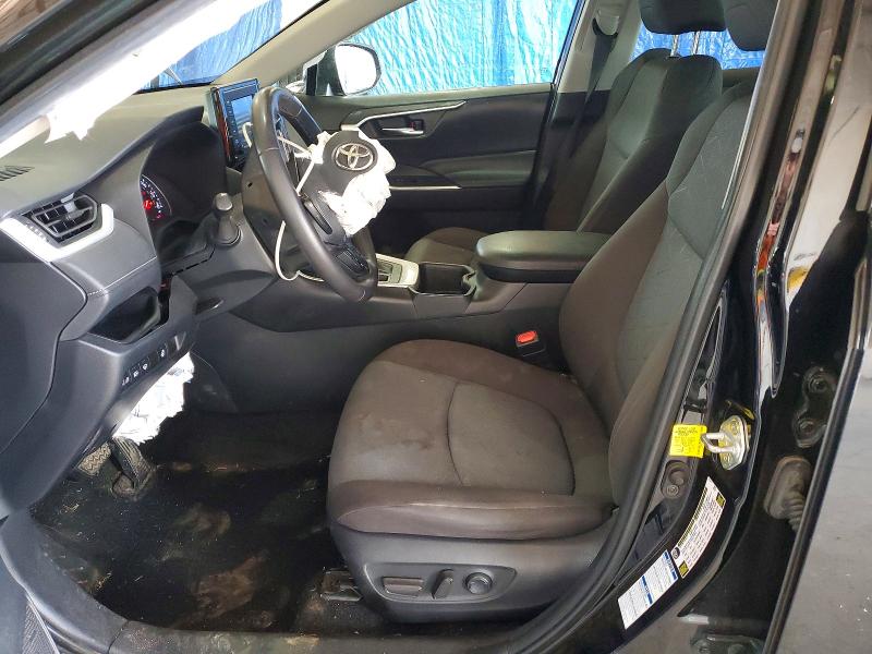 Photo 7 from auction – 2022 TOYOTA RAV4 with VIN 2T3P1RFV7NC263433