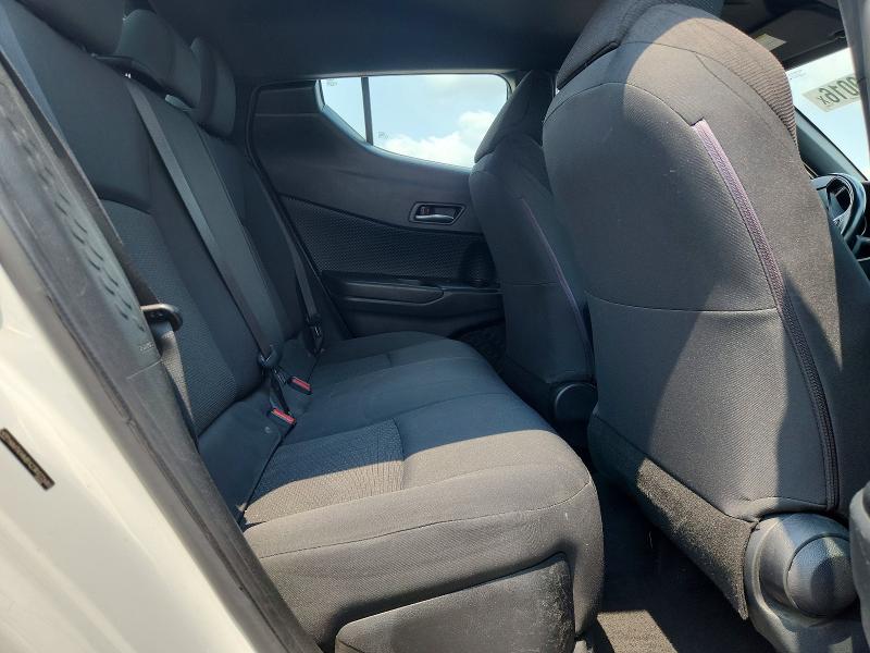 Photo 10 from auction – 2018 TOYOTA C-HR with VIN NMTKHMBX2JR022680