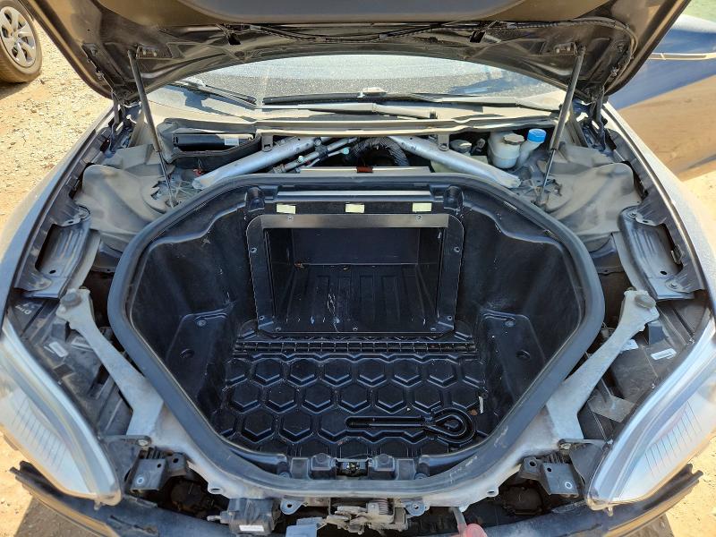 Photo 11 from auction – 2014 TESLA MODEL S with VIN 5YJSA1H16EFP53355