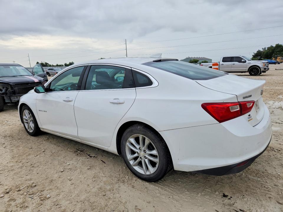 Photo 2 from auction – 2016 CHEVROLET MALIBU with VIN 1G1ZE5ST5GF302364
