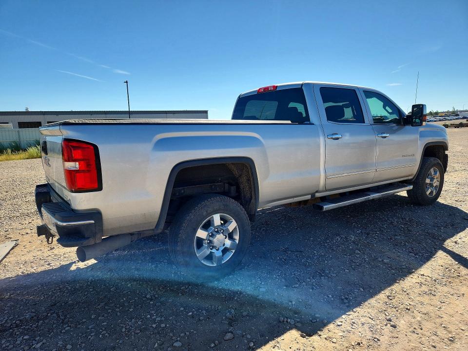 Photo 3 from auction – 2019 GMC SIERRA with VIN 1GT42VCY0KF275247