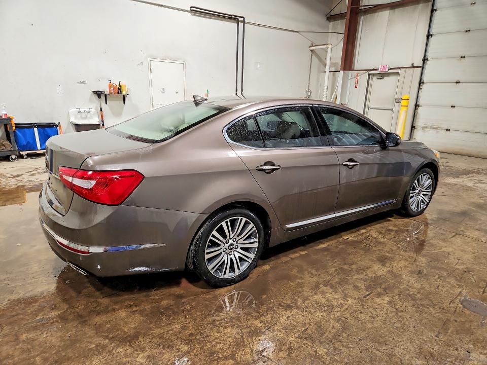 Photo 3 from auction – 2015 KIA CADENZA with VIN KNALN4D72F5169295