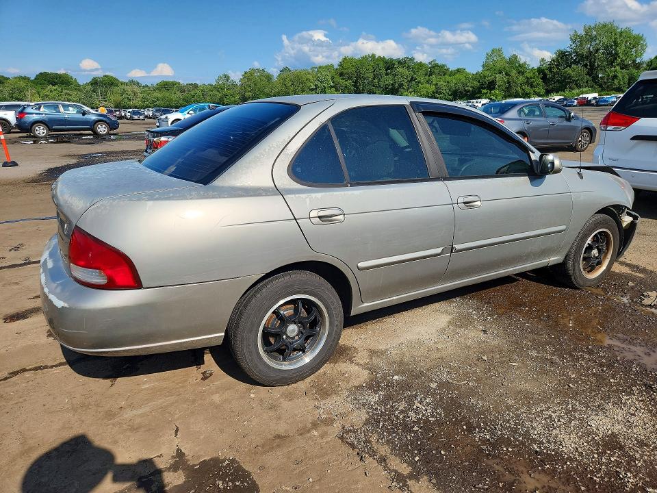 Photo 3 from auction – 2001 NISSAN SENTRA with VIN 3N1CB51D01L499136