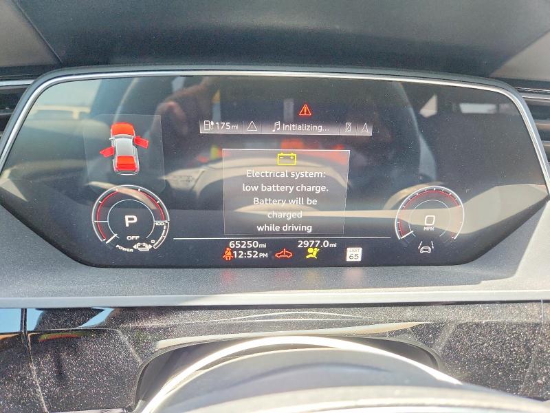 Photo 9 from auction – 2022 AUDI E-TRON with VIN WA13AAGEXNB039301