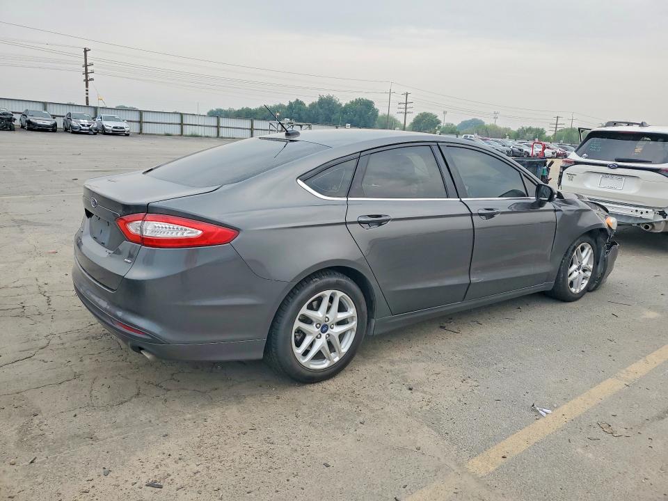 Photo 3 from auction – 2015 FORD FUSION with VIN 3FA6P0H78FR182990