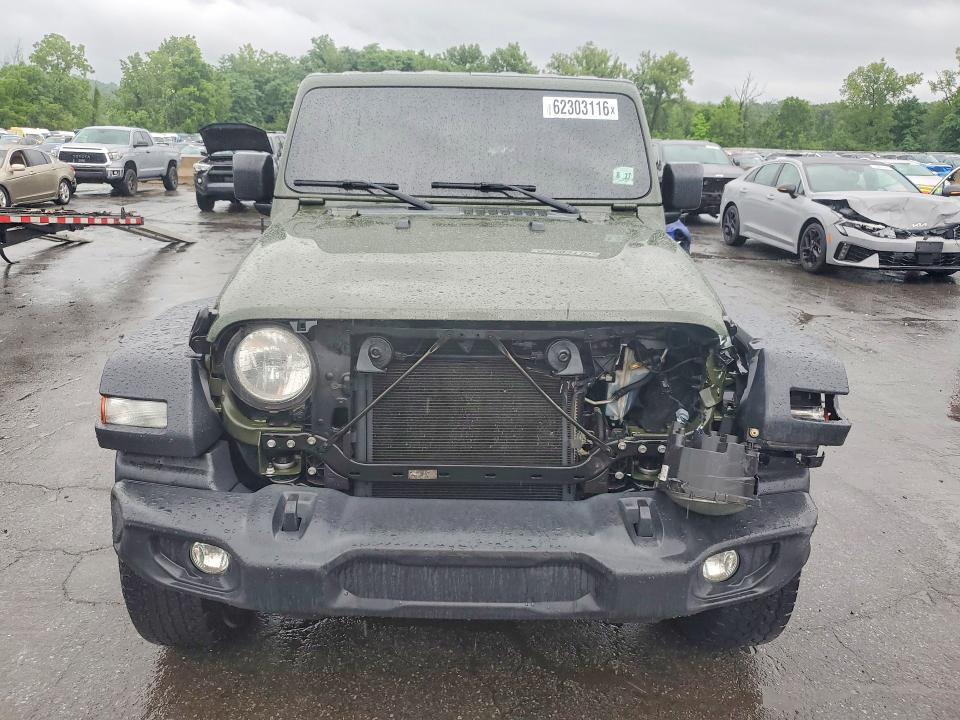 Photo 5 from auction – 2022 JEEP GLADIATOR with VIN 1C6HJTAG3NL139016