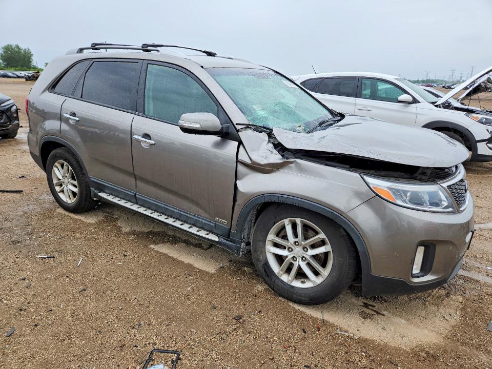 Photo 4 from auction – 2014 KIA SORENTO with VIN 5XYKTDA60EG502227