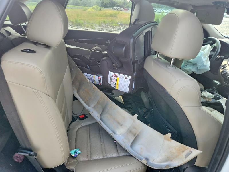 Photo 11 from auction – 2020 KIA SORENTO with VIN 5XYPHDA58LG705359