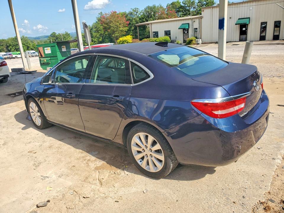 Photo 2 from auction – 2015 BUICK VERANO with VIN 1G4PP5SKXF4161877