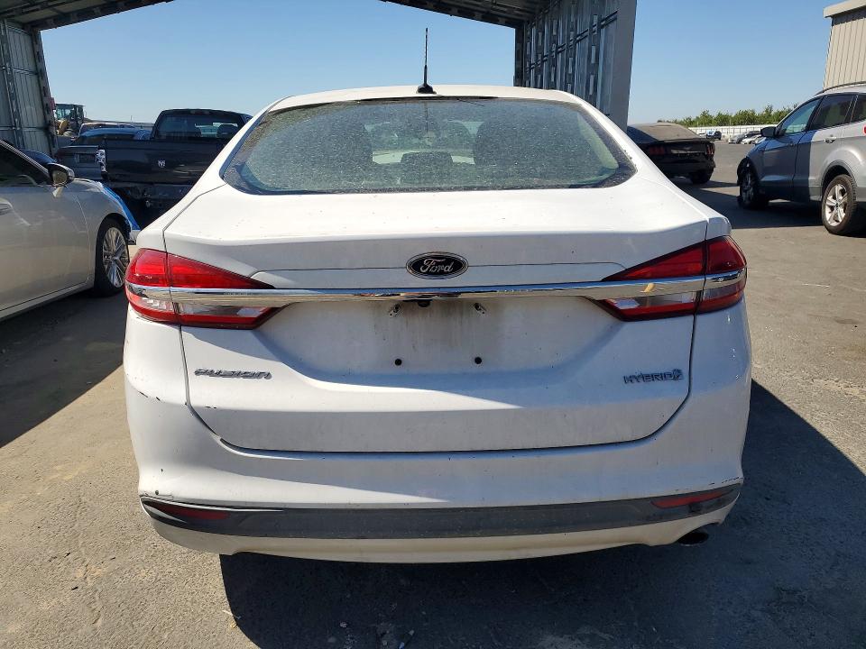 Photo 6 from auction – 2018 FORD FUSION with VIN 3FA6P0UU1JR177800