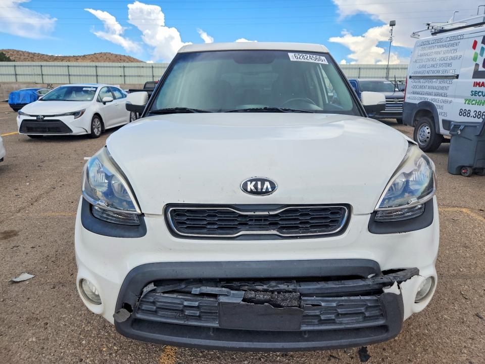 Photo 5 from auction – 2013 KIA SOUL with VIN KNDJT2A64D7639604