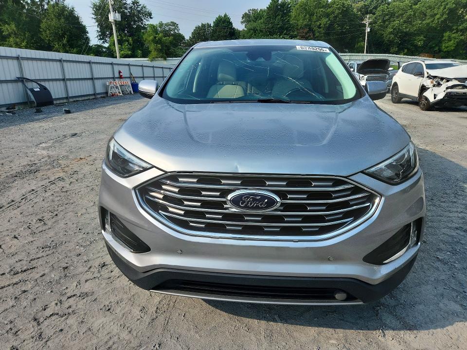 Photo 5 from auction – 2022 FORD EDGE with VIN 2FMPK4K94NBA55595