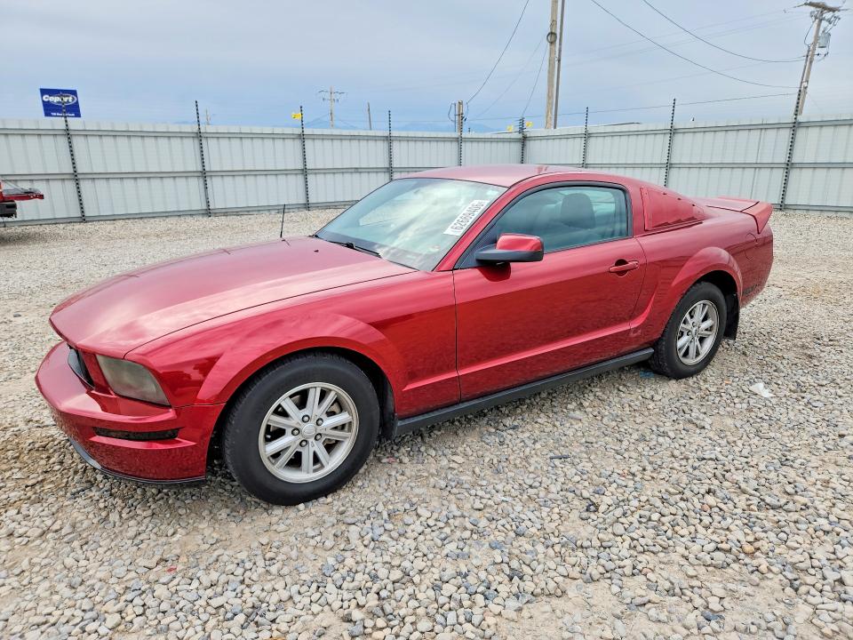 FORD MUSTANG 2006 with VIN 1ZVFT80N065236975 - Photo from auction