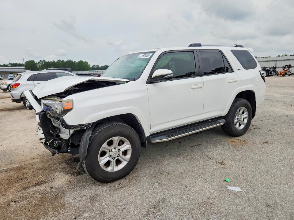 TOYOTA 4RUNNER 2019 with VIN JTEZU5JR1K5200599 - Photo from auction