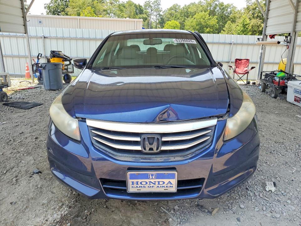 Photo 5 from auction – 2012 HONDA ACCORD with VIN 1HGCP2F85CA116554